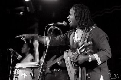 07 eAurelioandGarifunaSoul_by_Petra_Cvelbar_DSC7724